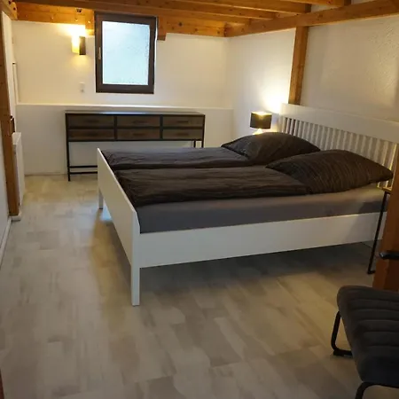 アパート Ganz Besondere *